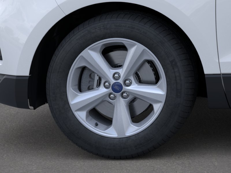 New 2024 Oxford White Ford SE image 19