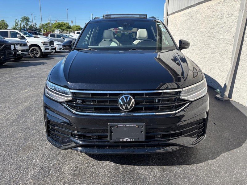 Used 2023 Deep Black Pearl Volkswagen 2.0T SE R-Line Black 4MOTION image 11
