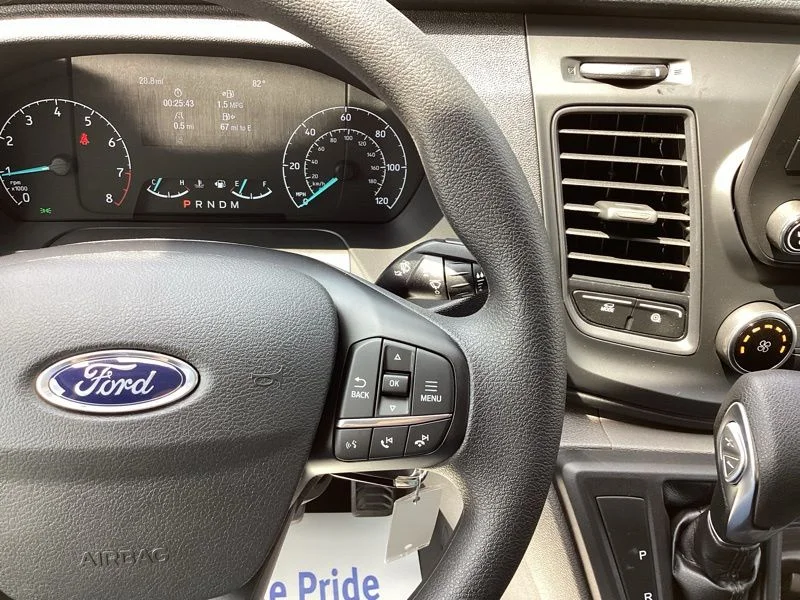 New 2025 White Ford Base image 32