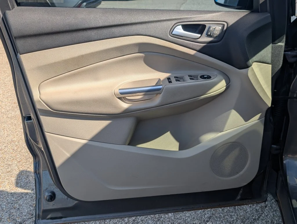 Used 2013 Gray Ford SEL image 13