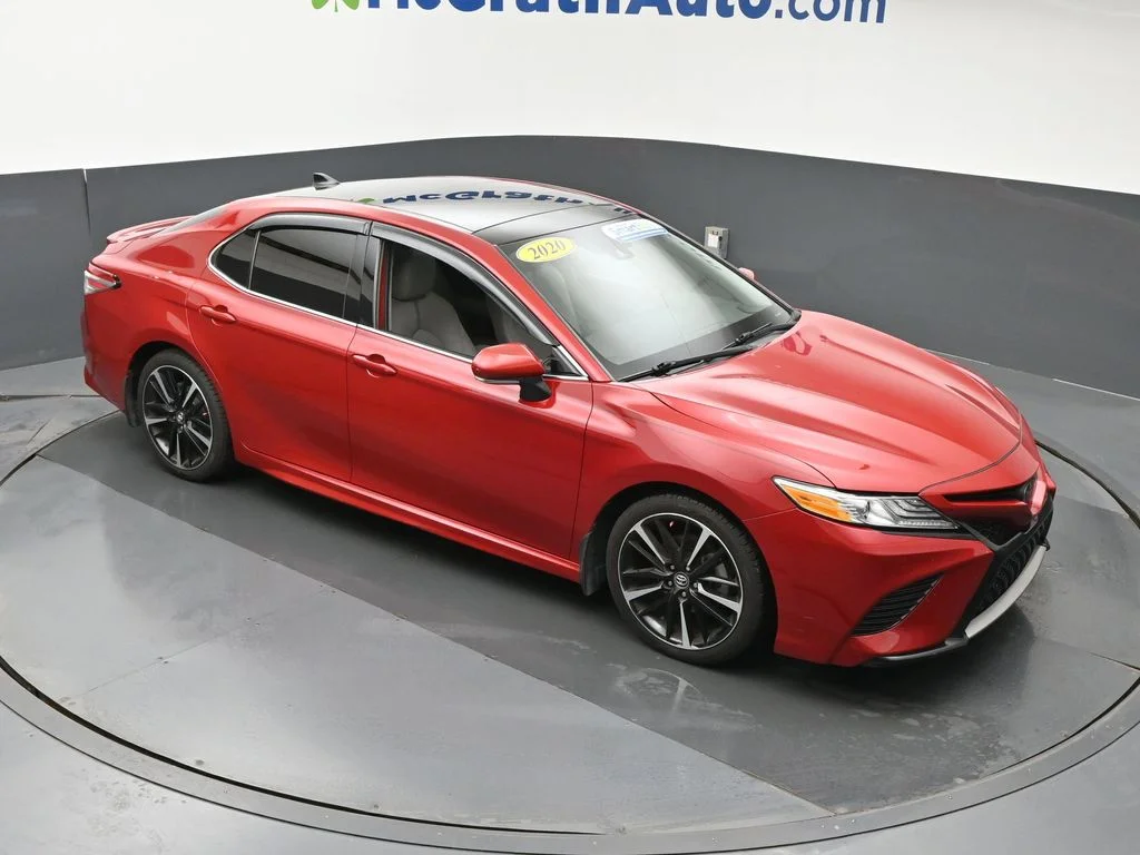 Used 2020 Red Toyota XSE image 3