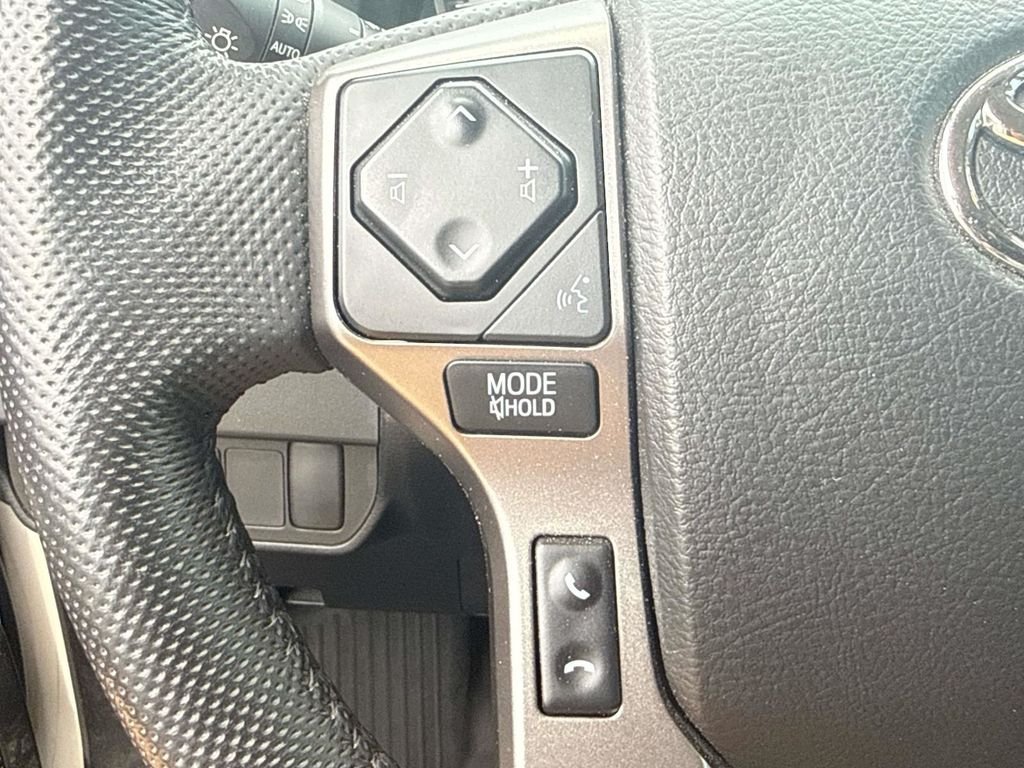 Used 2021 White Toyota SR5 image 23