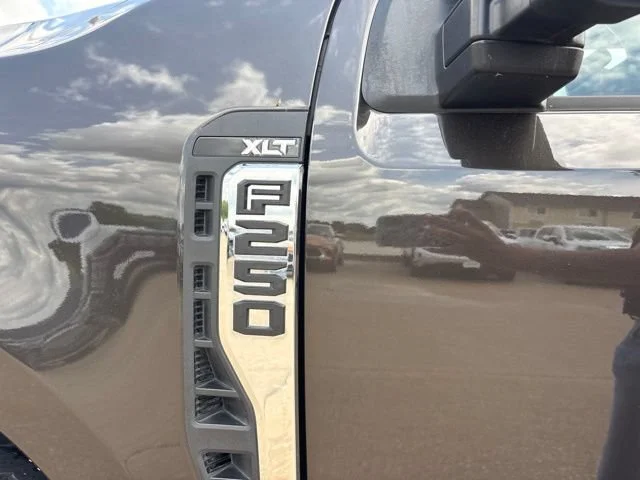 2024 Ford F-250 Super Duty XLT - Photo 32