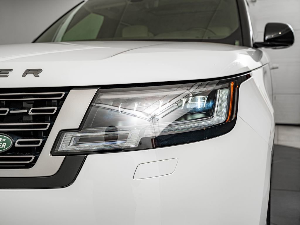 Used 2025 Fuji White Land Rover Autobiography image 13