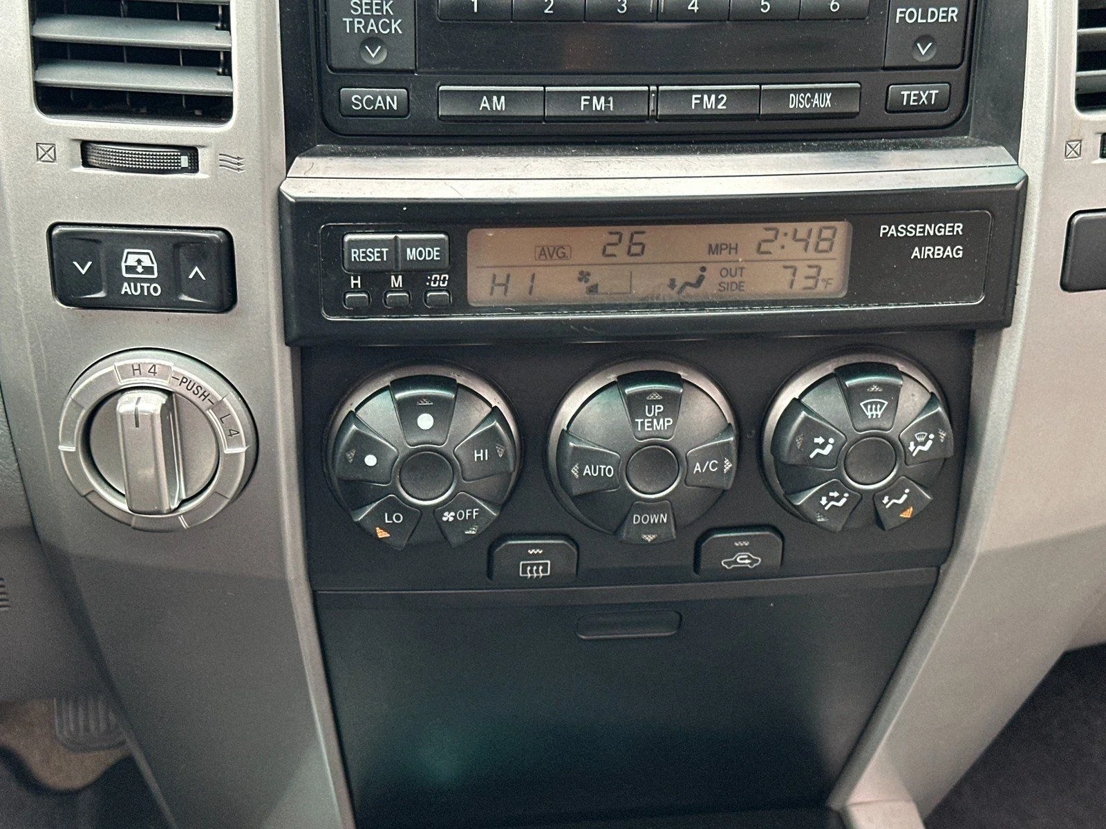 Used 2006 Titanium Metallic Toyota SR5 image 17