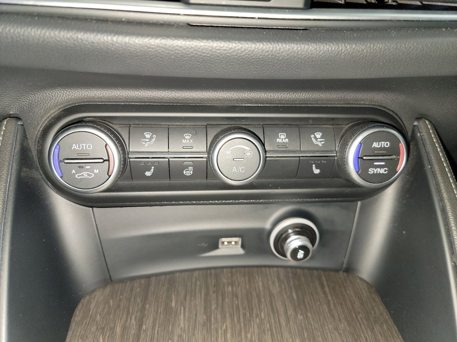 2021 Alfa Romeo Stelvio Ti - Photo 20