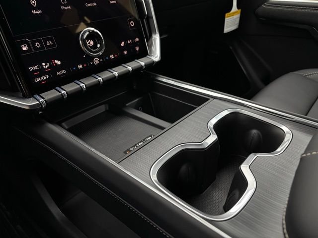 New 2026 Summit White GMC Elevation image 30