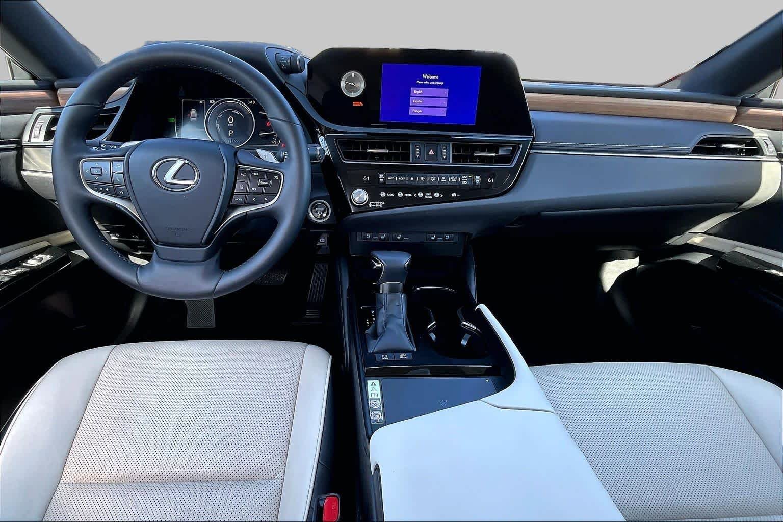 Used 2023 Moonbeam Beige Metallic Lexus  image 14