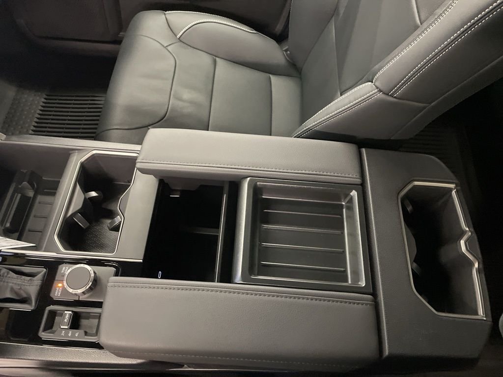 2026 Toyota Tundra SR5 - Photo 26