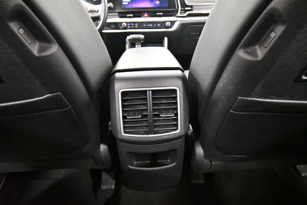 Certified Used 2024 Blue Kia X-Line image 17