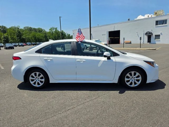 Used 2024 White Toyota LE image 8