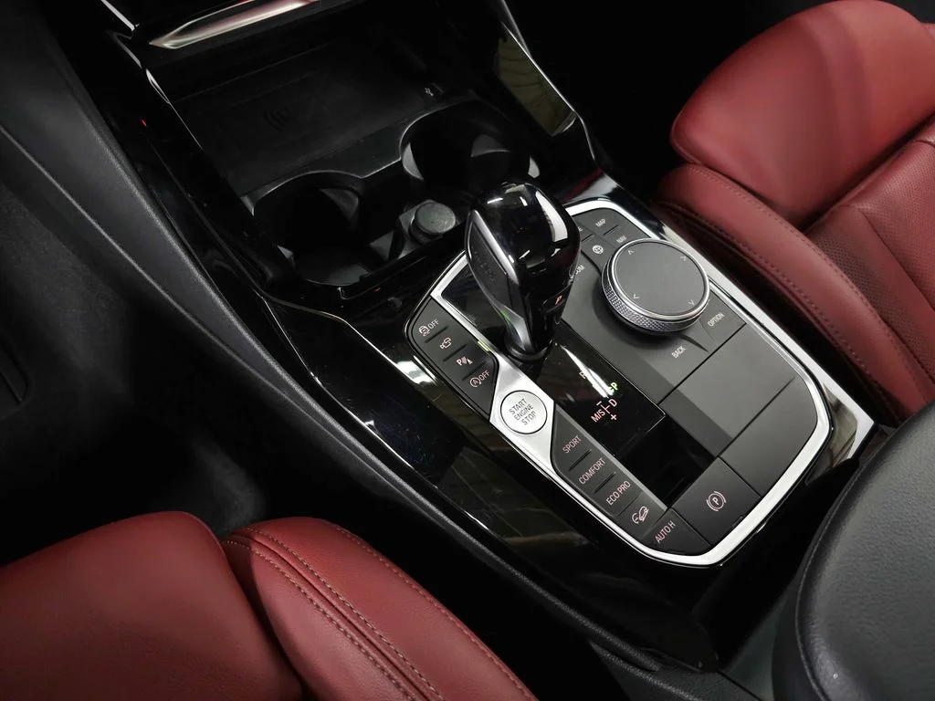 Used 2023 Black BMW xDrive30i image 34