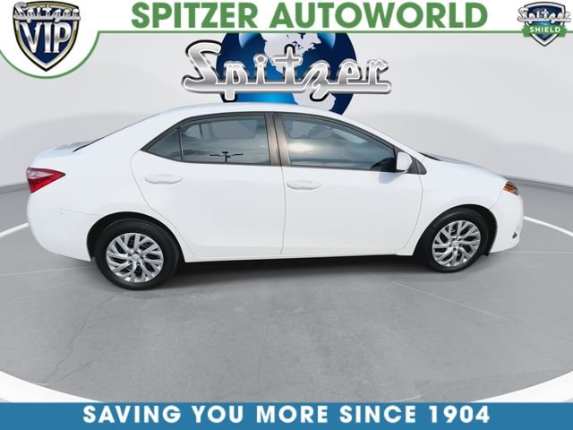 Used 2019 White Toyota LE image 10