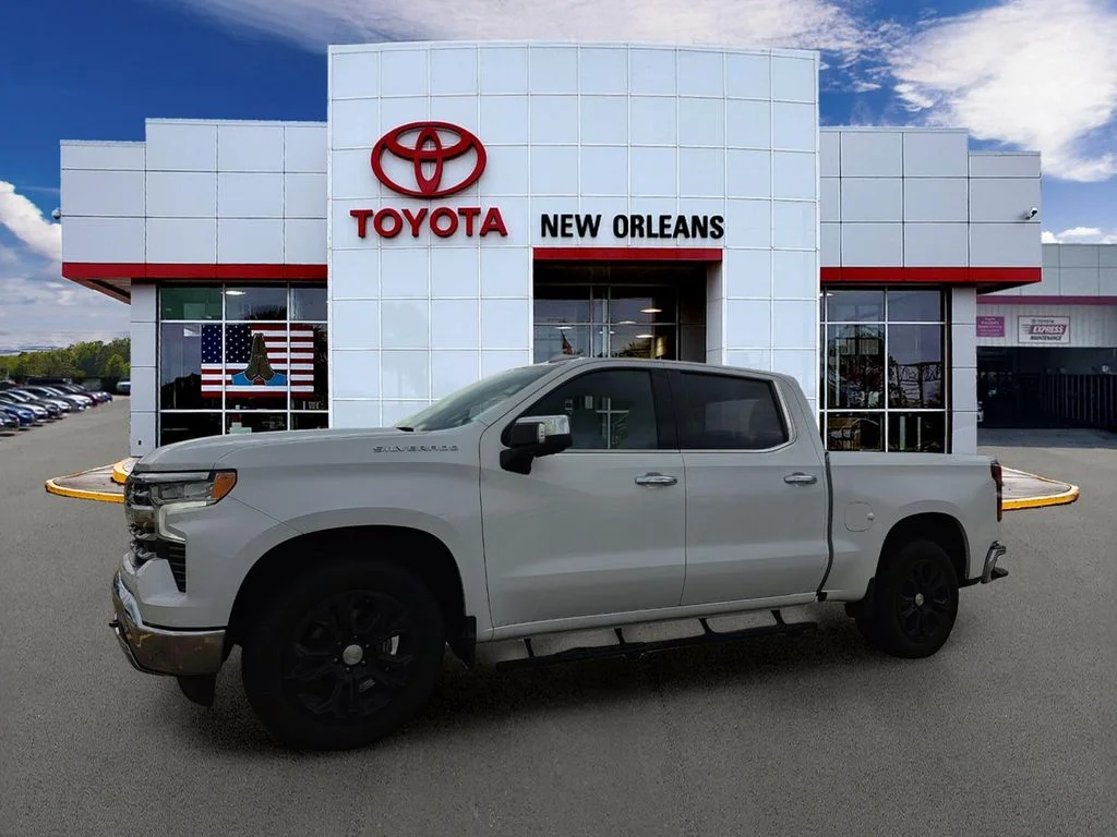2023 Chevrolet Silverado 1500 LTZ Crew Cab Short Box's photo