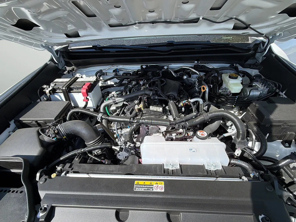 2026 Toyota Tacoma SR5 - Photo 18