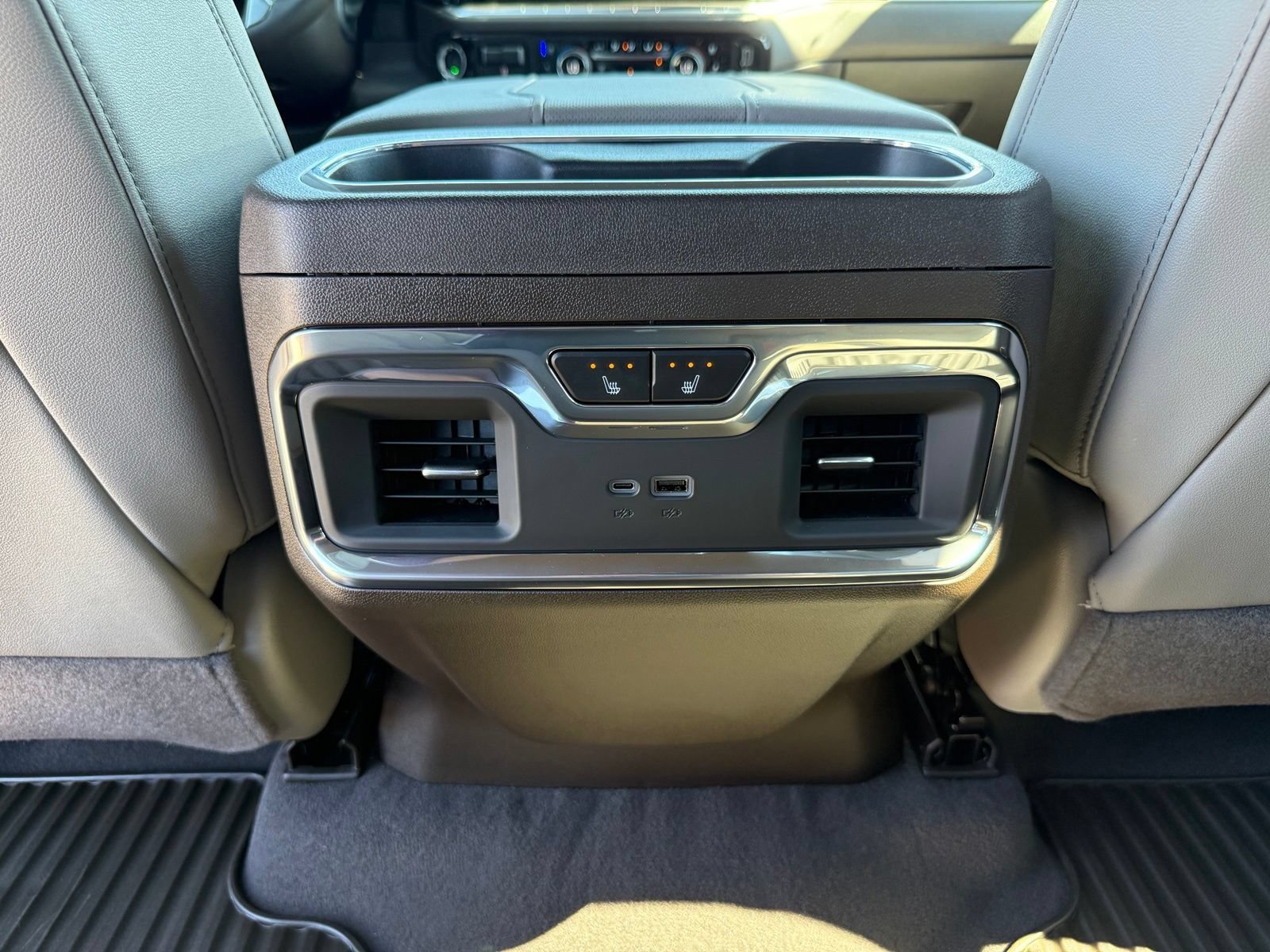 2026 Chevrolet Silverado 3500 HD LTZ - Photo 44
