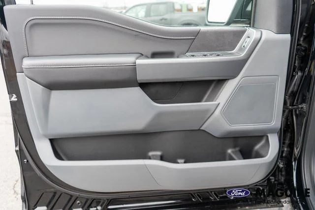 New 2026 Agate Black Metallic Ford XLT image 11