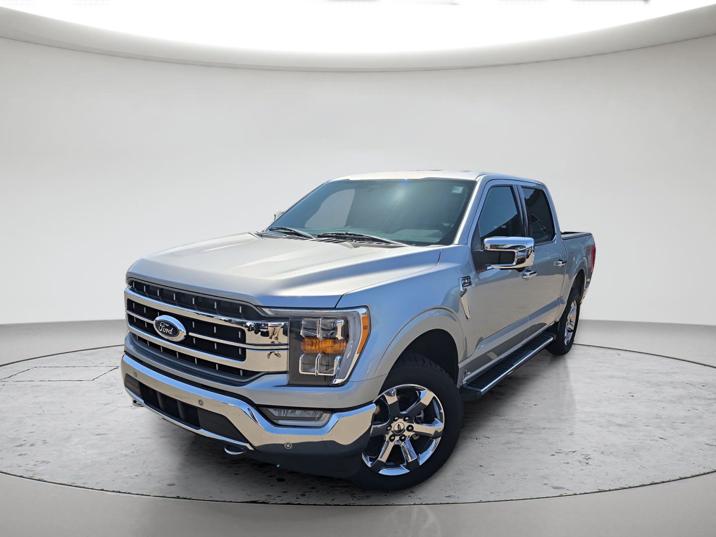 Used 2022 Iconic Silver Metallic Ford Lariat image 1