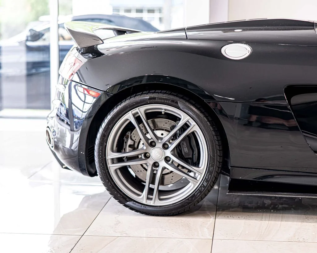 Used 2012 Blue Audi 5.2 image 12