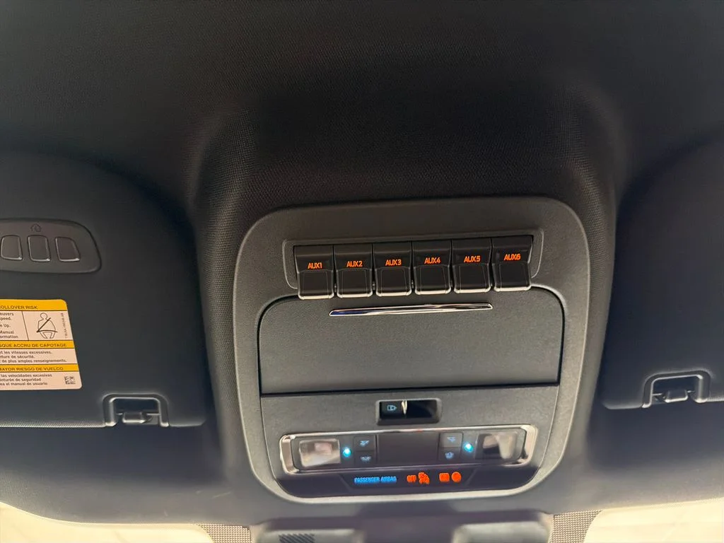 New 2026 Star White Metallic Tri-Coat Ford F-250® Platinum® image 18