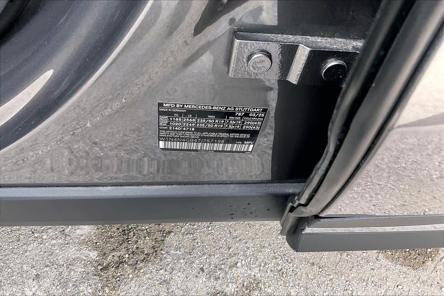 Certified Used 2026 Mountain Grey Metallic Mercedes-Benz GLA 250 image 30