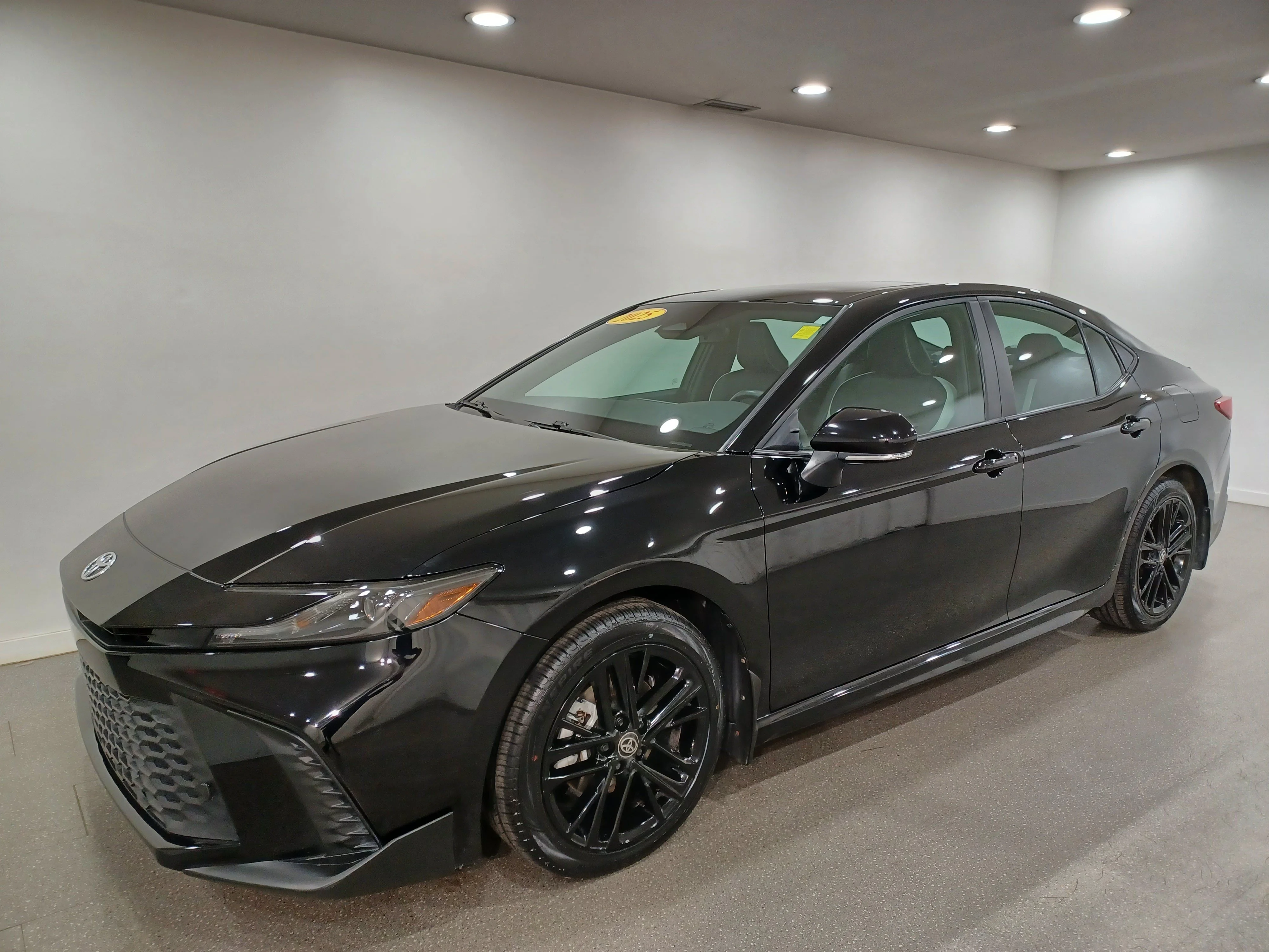 Certified Used 2025 Midnight Black Metallic Toyota SE Hybrid AWD*Great on Fuel! | Adaptive Cruise | Htd Leather | Sunroof | Htd Wheel | Lane Keeping image 2