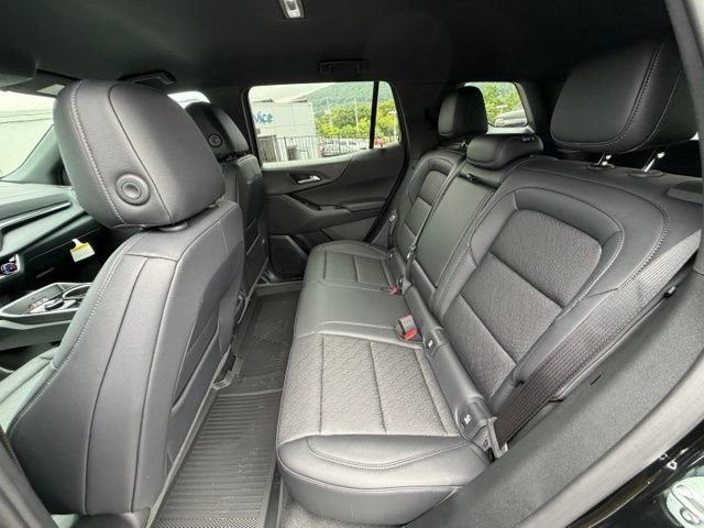 2027 Chevrolet Equinox LT - Photo 35