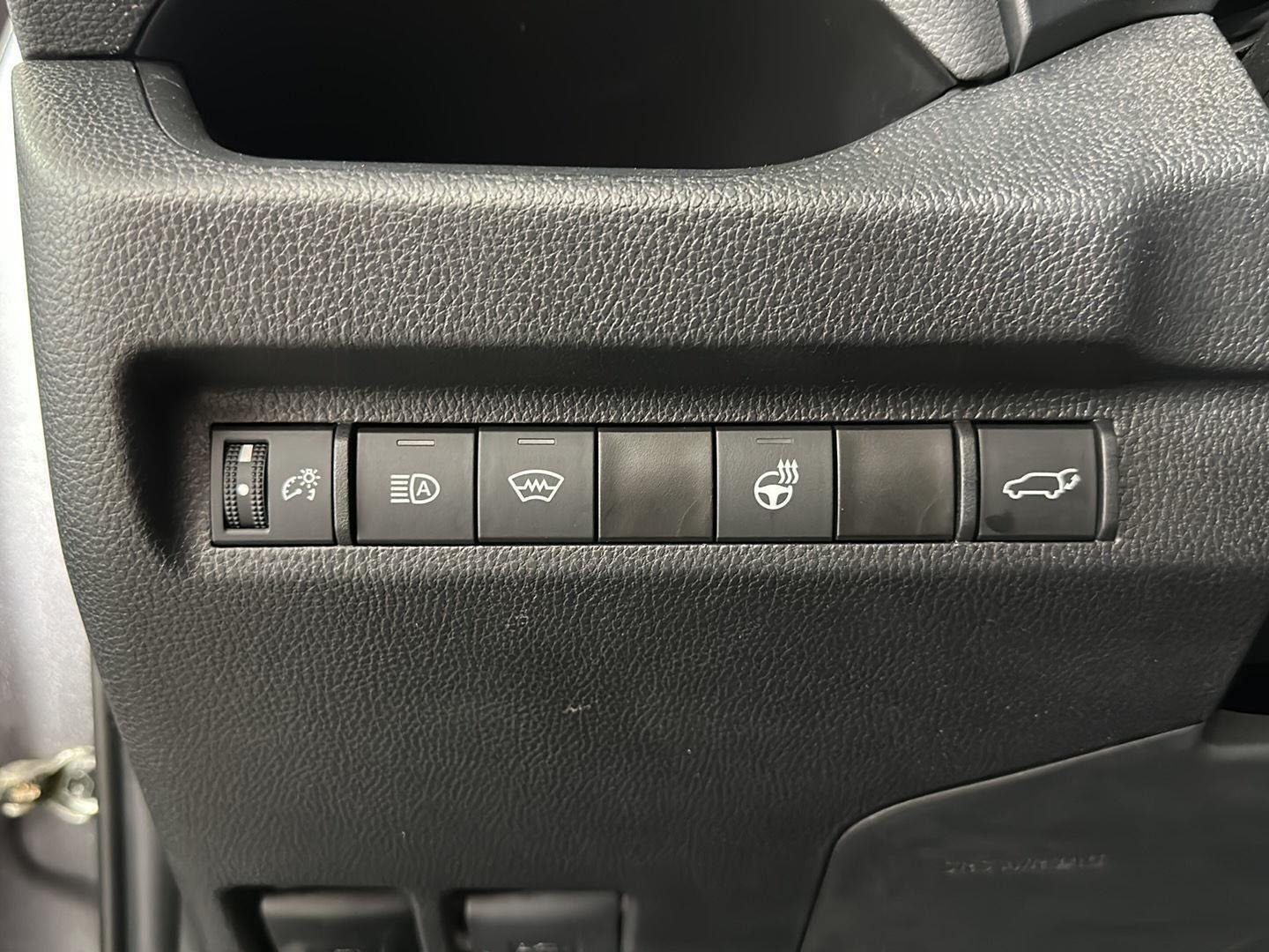 Used 2024 Magnetic Gray Metallic Toyota XLE image 4