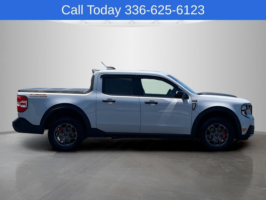 Used 2025 White Ford XLT image 6