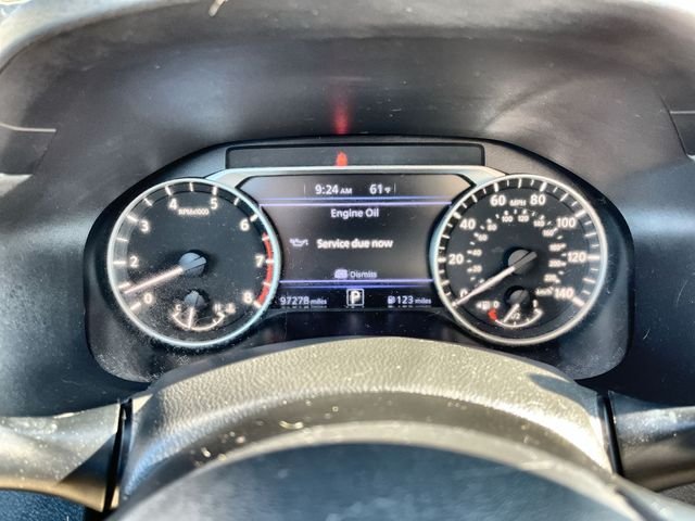 Used 2021 Silver Nissan 2.5 SV image 12