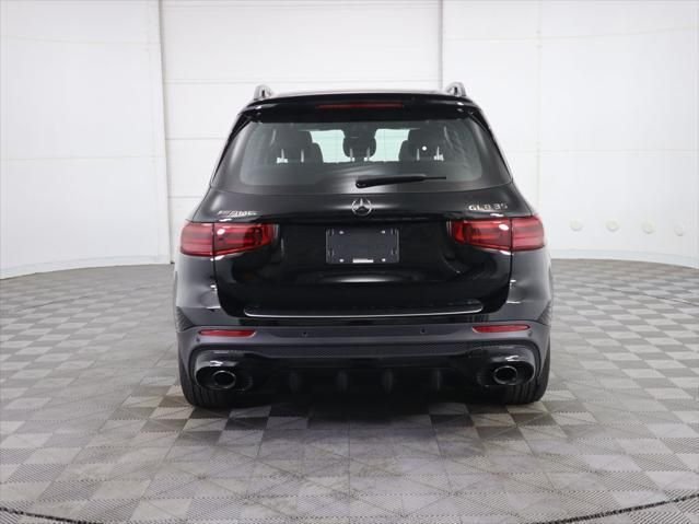 2026 Mercedes-Benz GLB AMG GLB 35 - Photo 6