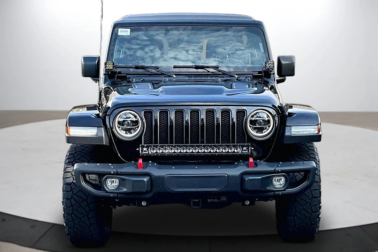 Used 2022 Black Jeep Rubicon image 3