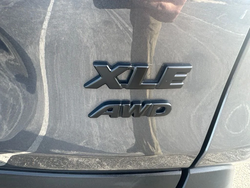 Certified Used 2020 Magnetic Gray Metallic Toyota XLE image 43