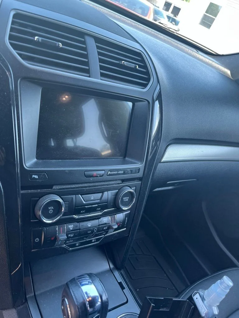 Used 2018 Black Ford XLT image 6