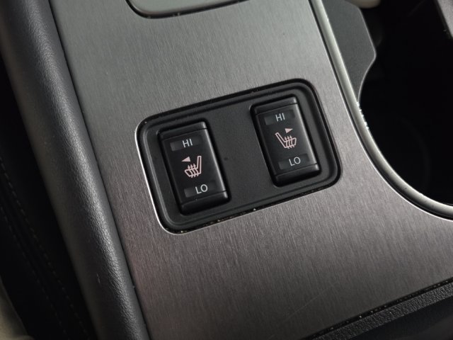Used 2020 Gun Metallic Nissan SL image 15