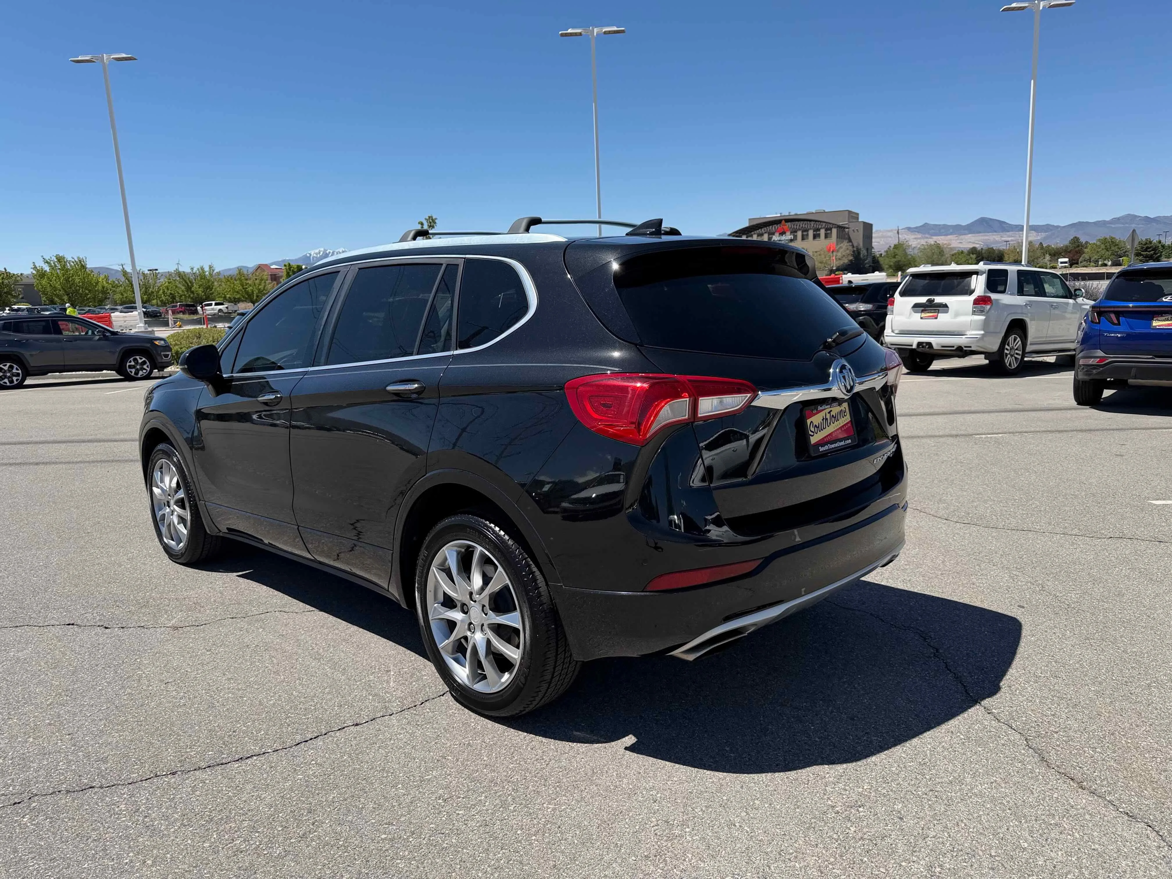 Used 2019 Ebony Twilight Metallic Buick Premium II image 5