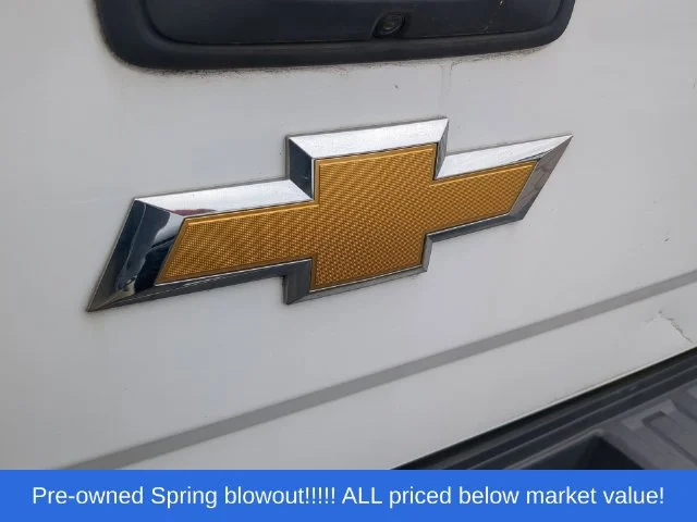 Used 2016 White Chevrolet Work Truck image 13
