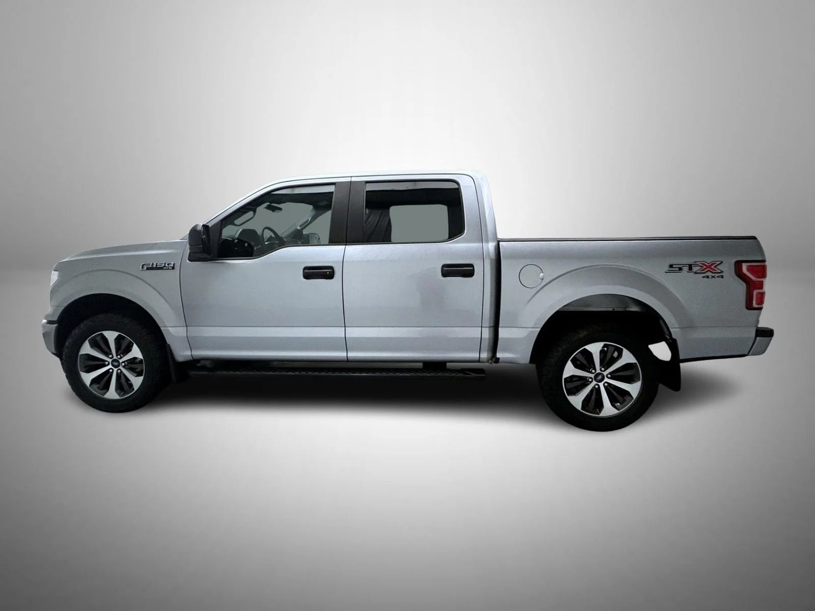 Used 2020 Silver Ford XL image 8