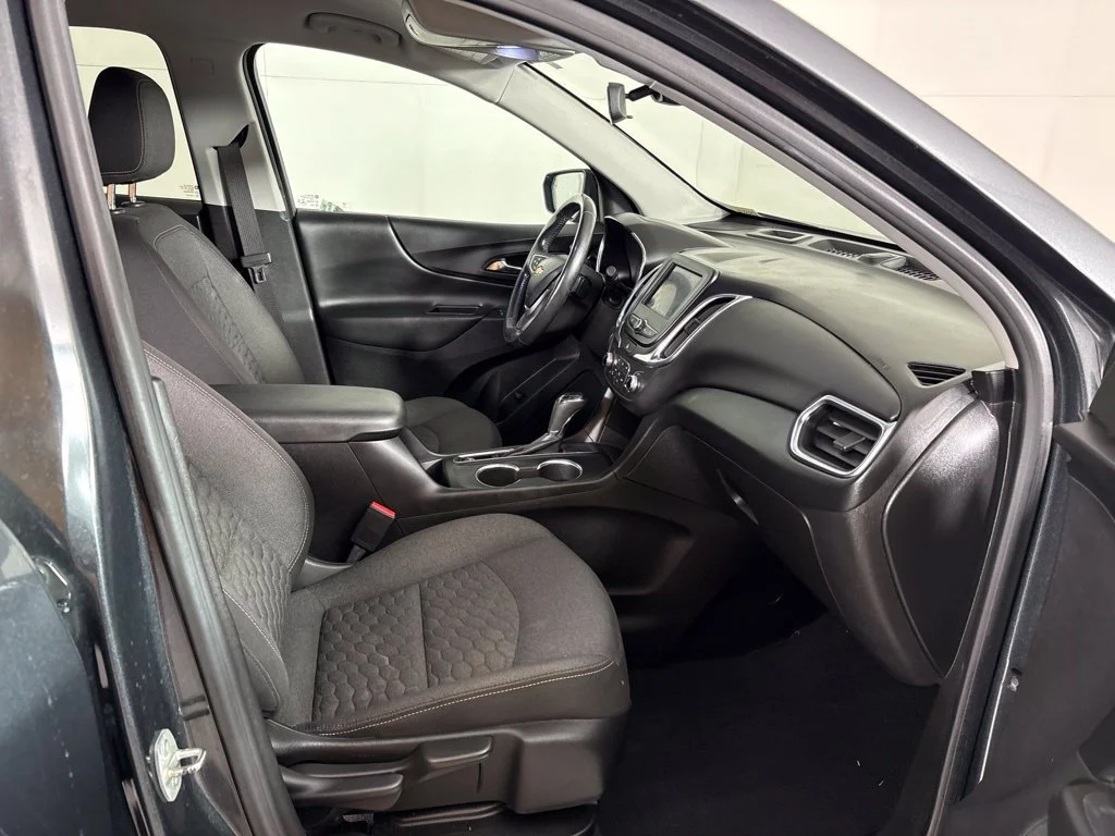 Used 2021 NIGHTFALL GRAY METALLIC Chevrolet LT image 16