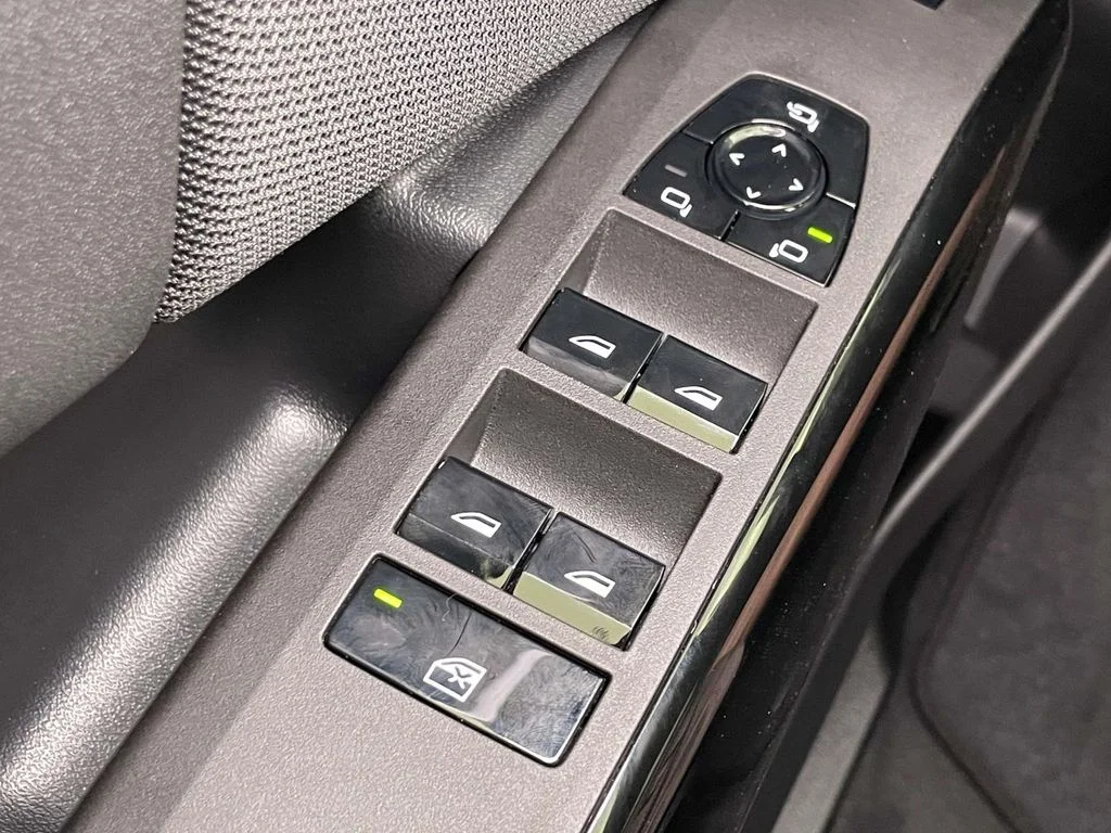 New 2026 Black BMW 30 xDrive image 31