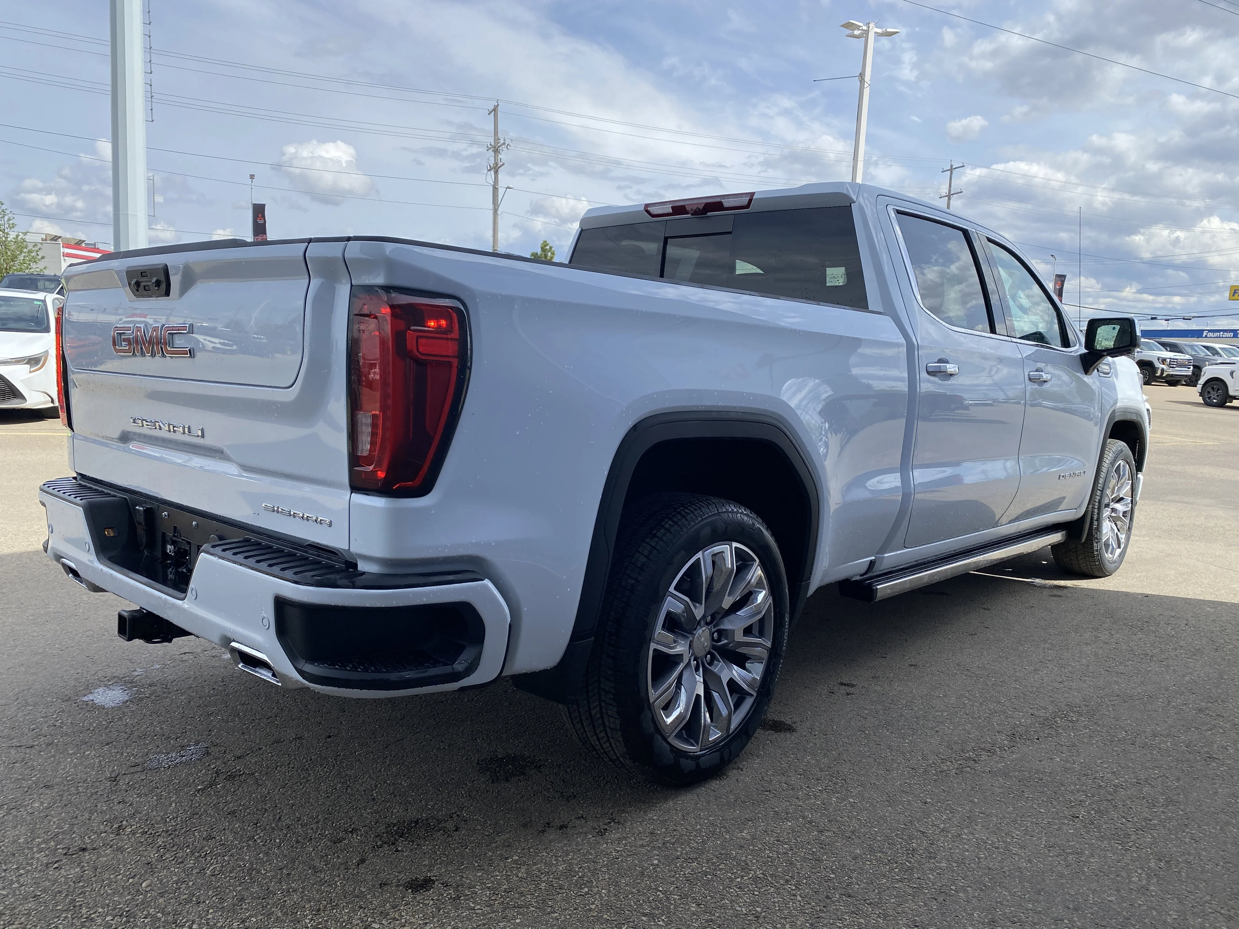 New 2026 GLACIER WHITE TRICOAT GMC Denali image 7