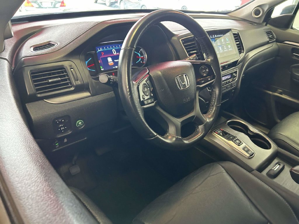 Used 2021 Black Honda EX-L image 12