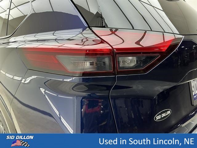 Used 2026 Deep Ocean Blue Pearl Nissan Platinum image 23