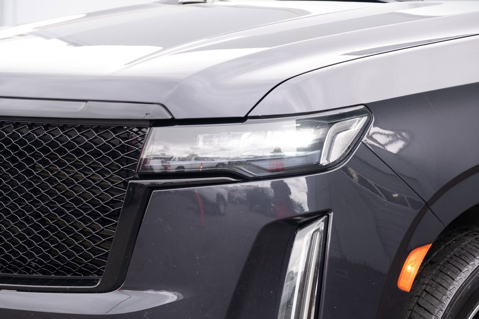 Used 2023 Galactic Gray Metallic Cadillac Sport Platinum image 29