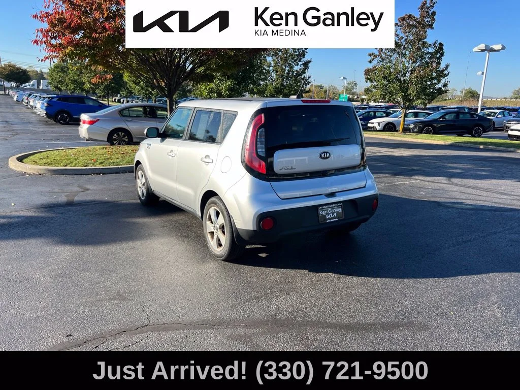 Used 2017 Silver Kia Base image 7