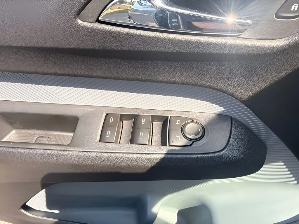 Used 2027 Gray Chevrolet LT image 26