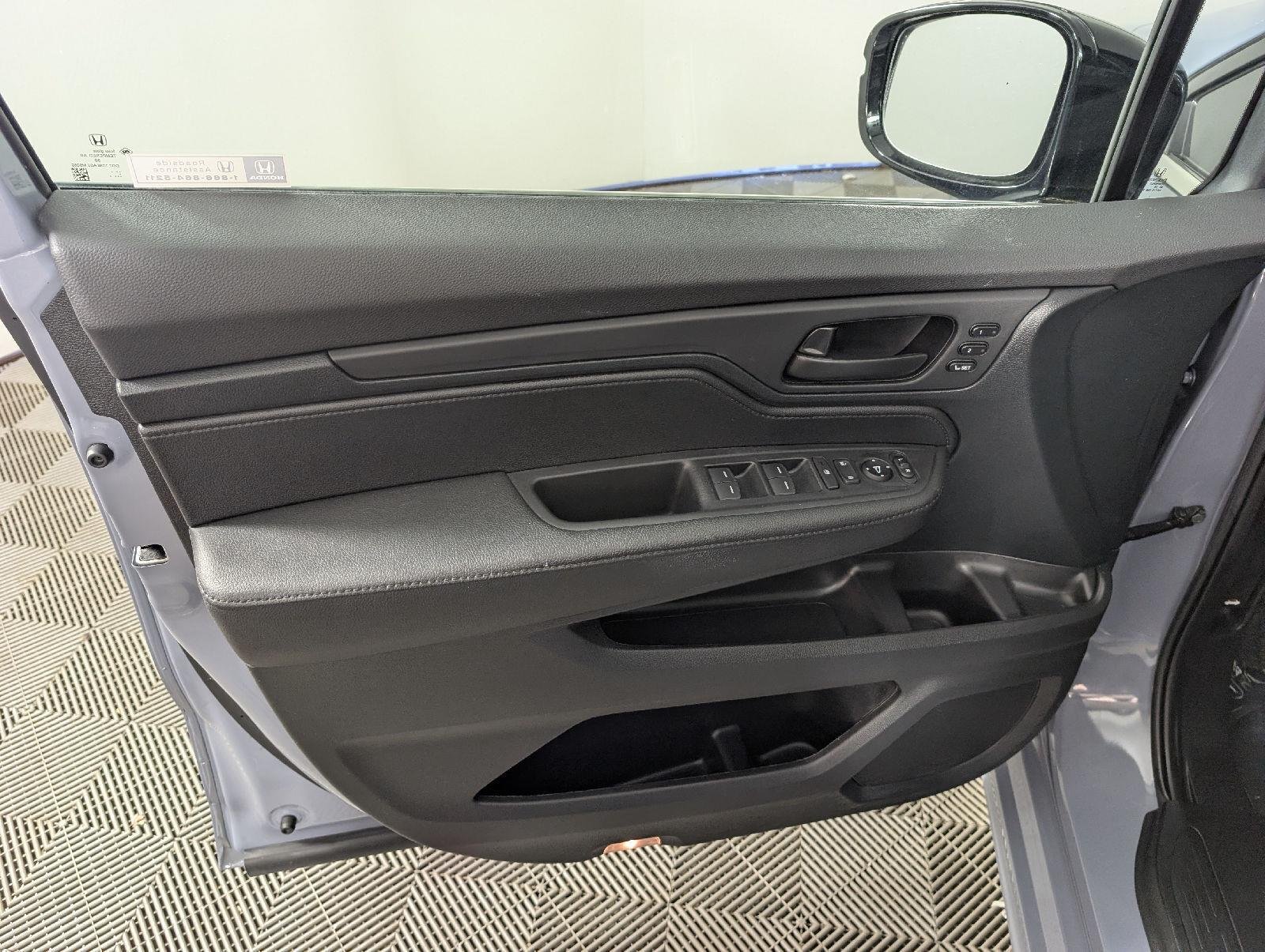 2024 Honda Odyssey SPORT - Photo 11