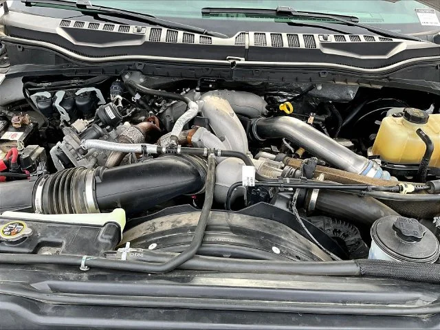 Used 2022 White Ford XL image 29