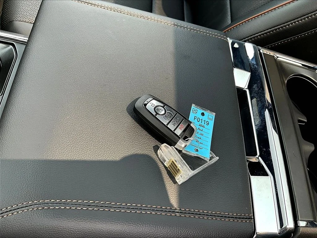 New 2026 Marsh Gray Ford Lariat® image 35