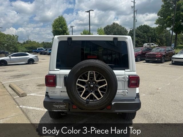 New 2026 Bright White Clear-Coat Exterior Paint Jeep Sahara image 5